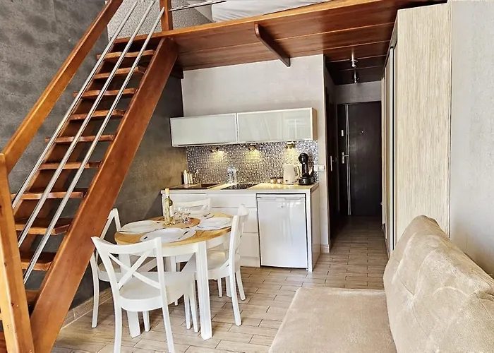 Holiday Home Slavia New 11 Z Antresola I Balkonem Przy Plazy